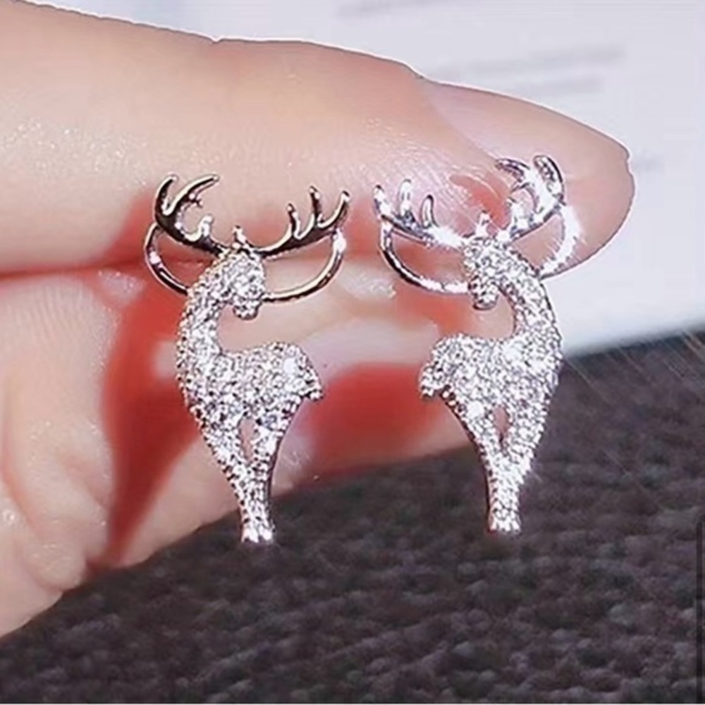 Sparkling White Diamond Deer Elk Earrings